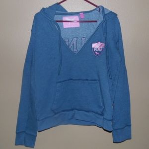 PINK old school pull over sweater